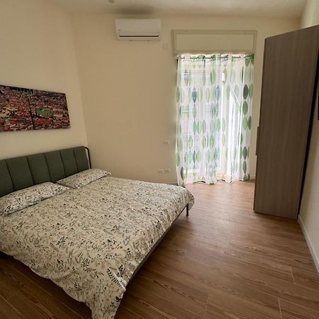 La Dimora Di Cinzia Apartment Naples Luaran gambar